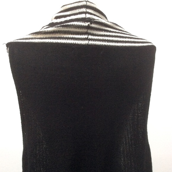 BCBGMaxazria* (XL) WOMEN’S Asymmetrical Cardigan - Picture 5 of 11